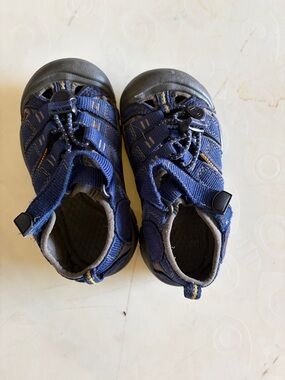 Keen Kids Navy and Yellow Outdoor Sandals
